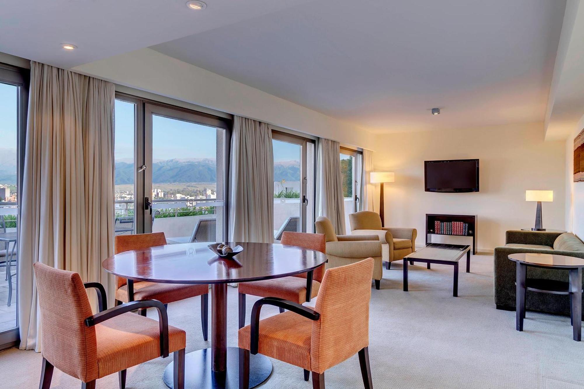 Sheraton Salta Hotel Екстериор снимка